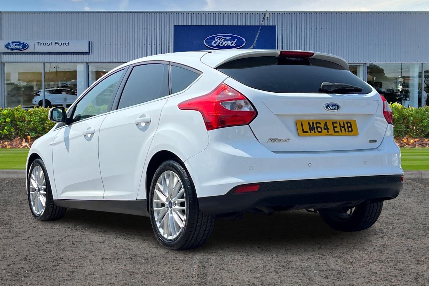 Ford Focus Photo 1