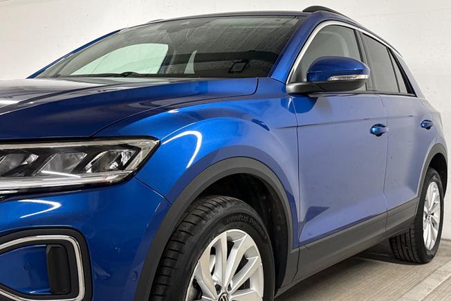 Volkswagen T-Roc Photo 30