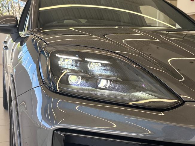 PORSCHE Cayenne Photo 21