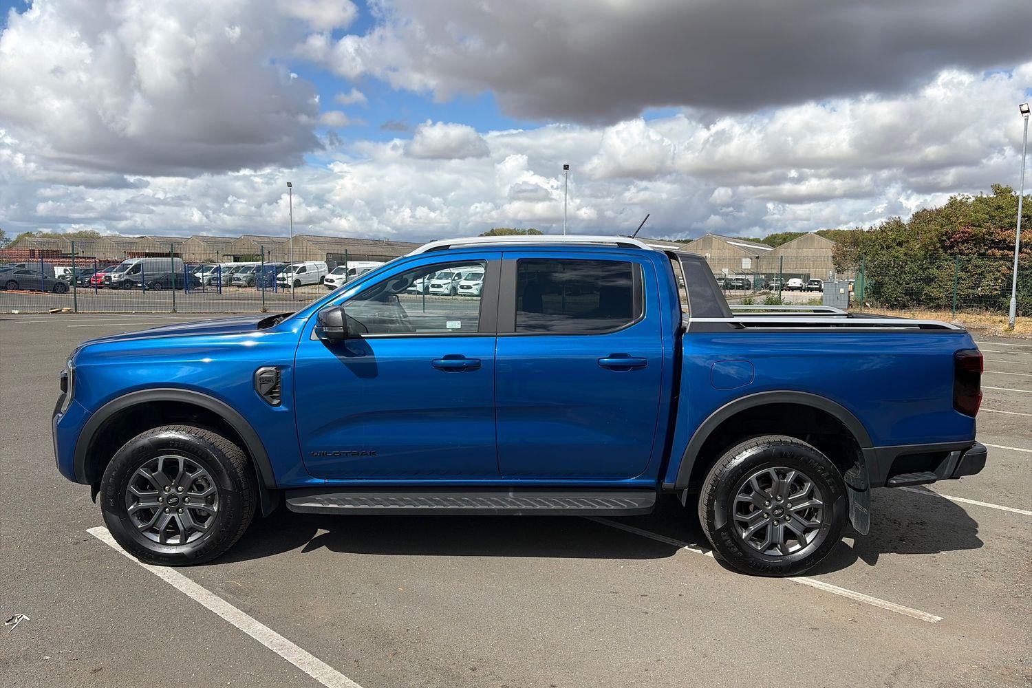 Ford RANGER Photo 23