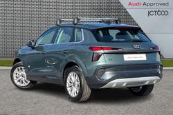 AUDI Q3 Photo 3