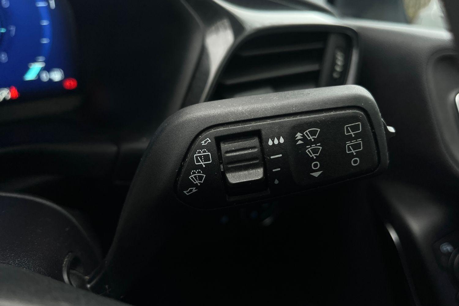Ford Fiesta Photo 14