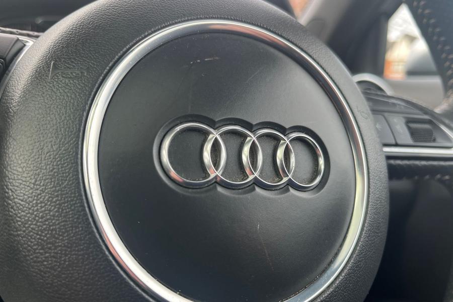 Audi A1 Photo autoimg-16da3c7897e011b4db898c0c066bc687047aa370.jpg