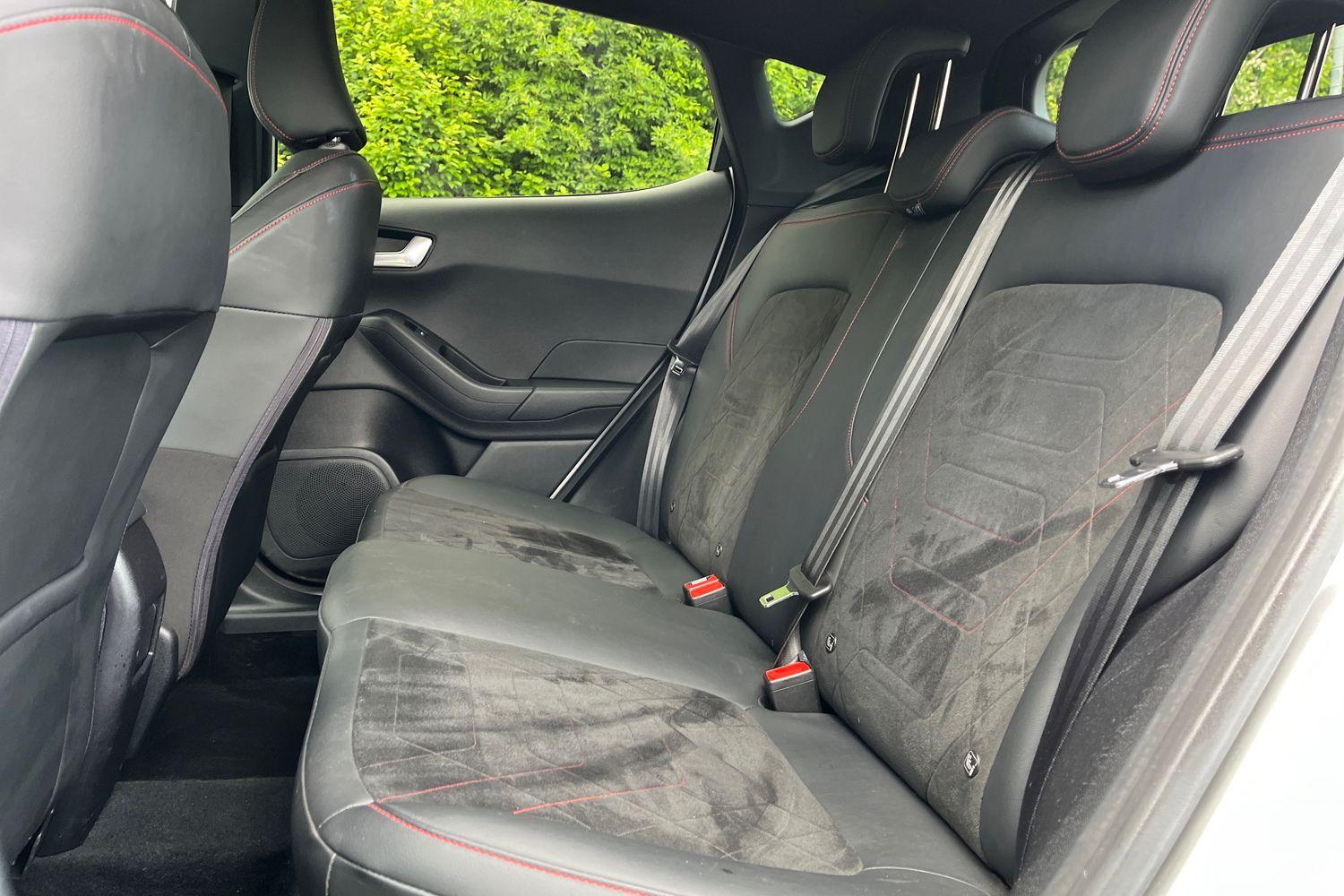 Ford Fiesta Photo 19