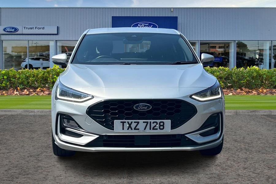 Ford Focus Photo autoimg-16df06e2d11d85bef62c71cf35217ef32a0e5ef9.jpg