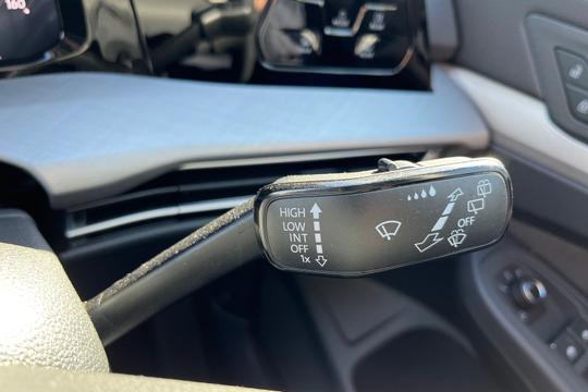 Volkswagen Golf Photo autoimg-16dfd602812fe40ece8b9485596cf105cf2ab240.jpg