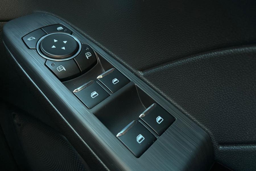 Ford Kuga Photo autoimg-16e1352366c50df2edafcbe009fac770f88c7a8d.jpg