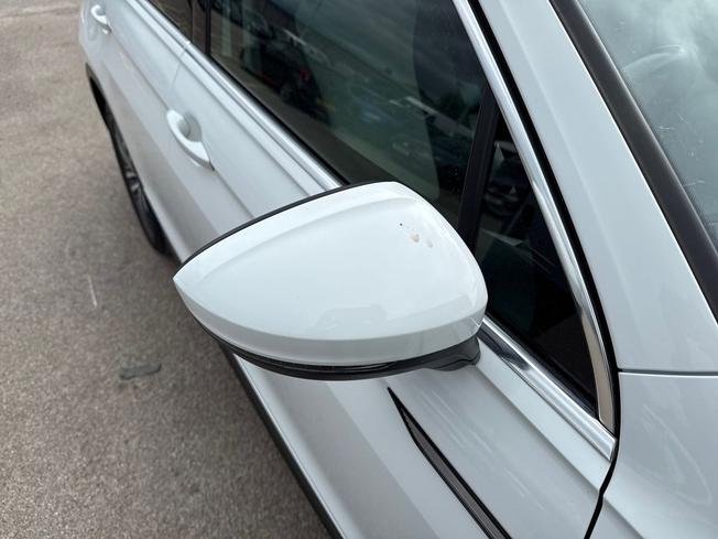VOLKSWAGEN Tiguan Photo 20