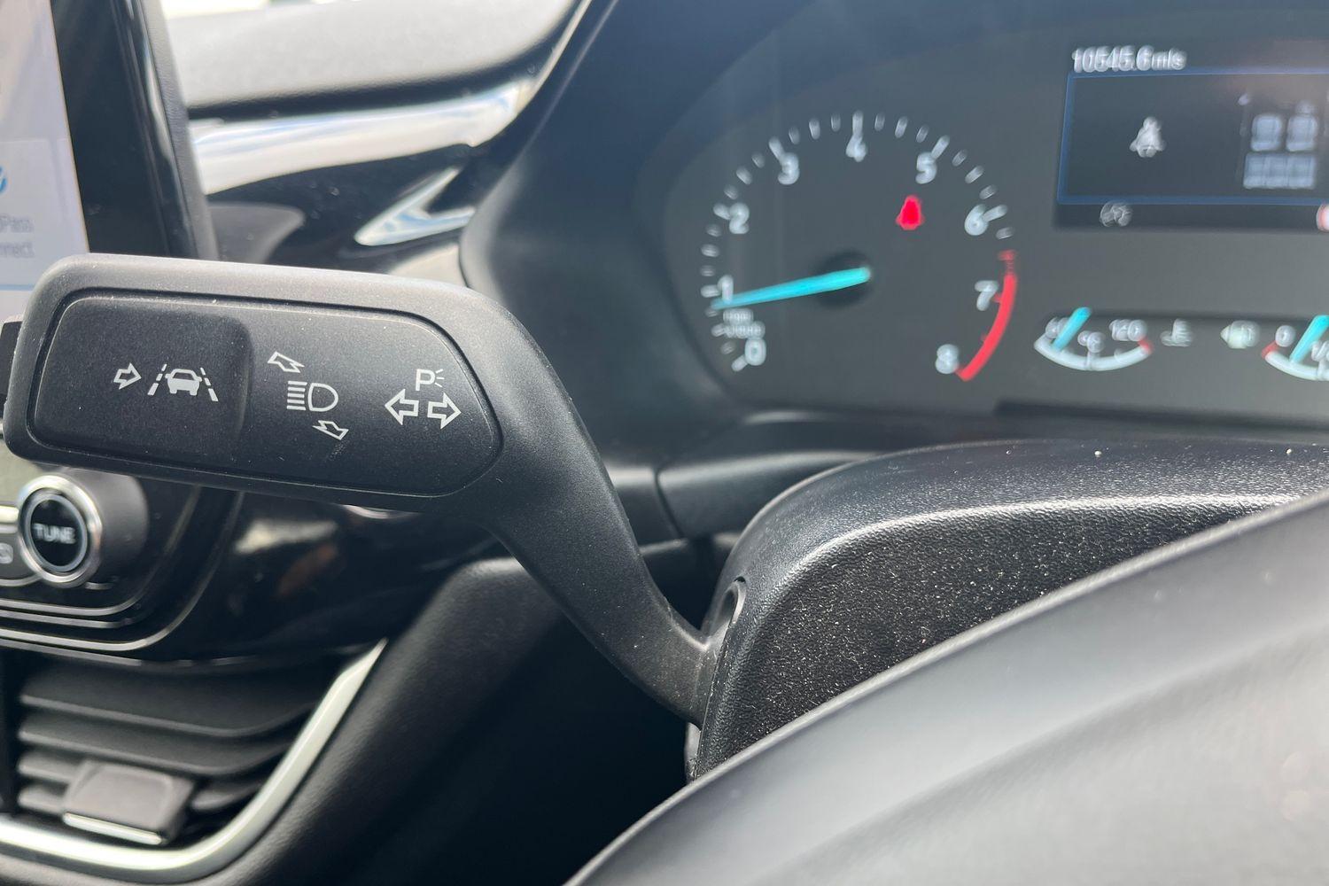 Ford Fiesta Photo 13