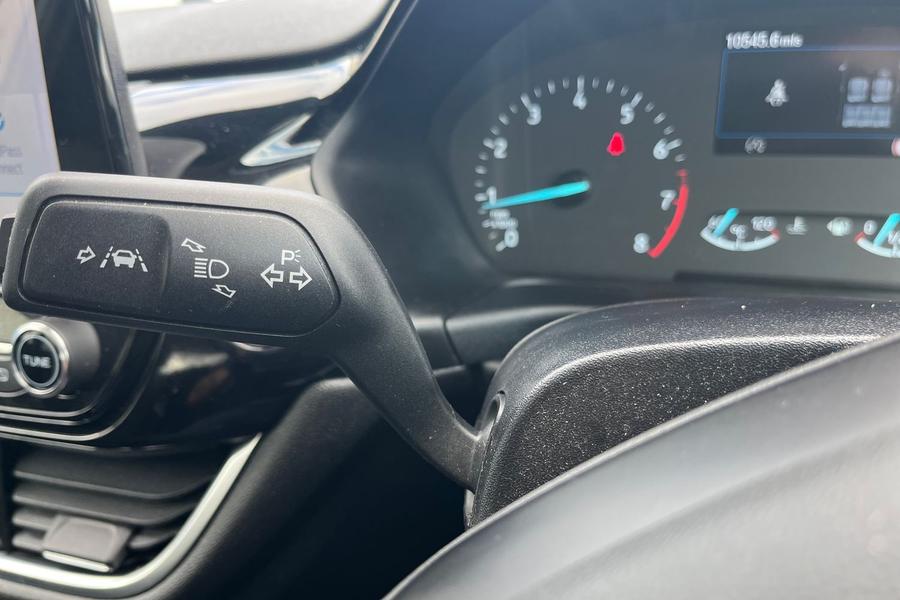 Ford Fiesta Photo autoimg-16e42f1f113f079e7a98dd94dea1d7ceab5c7e24.jpg