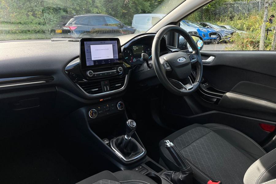 Ford FIESTA Photo autoimg-16ea47f36a2ed4bd568096ce4a3d6591b81f1920.jpg