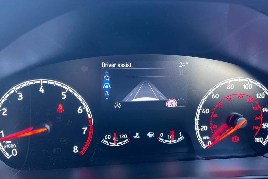 Ford Focus Photo autoimg-16eabfa2bd9c762ce1c7b737ffcc5bd638f5929b.jpg