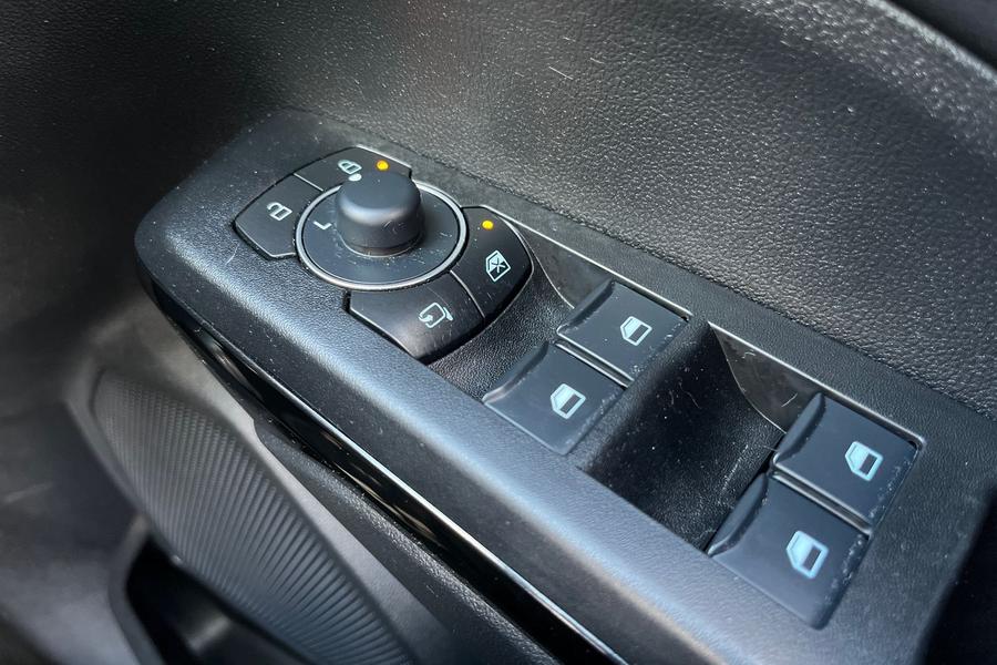 Ford PUMA Photo autoimg-16ee7c5976ca318ba261c43677f217693e10beed.jpg