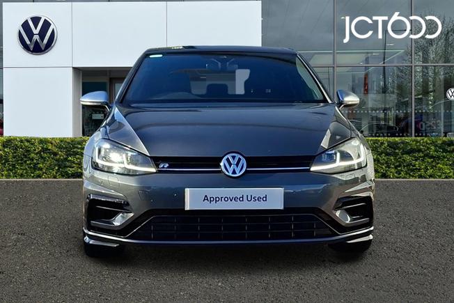 Volkswagen Golf Photo 8
