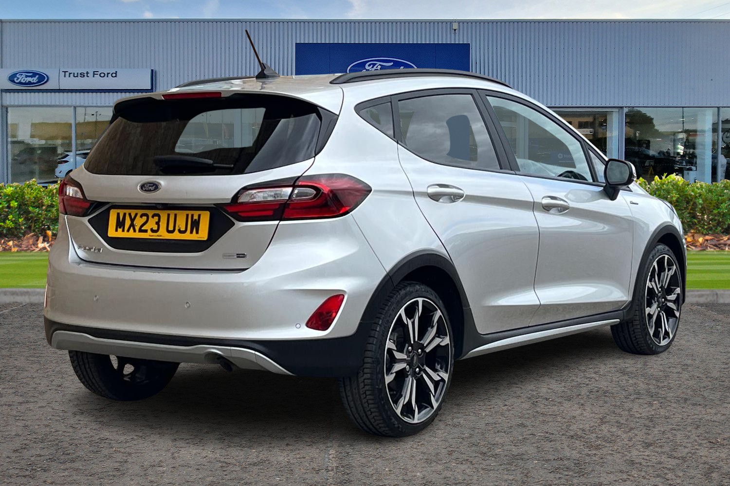 Ford FIESTA Photo 3