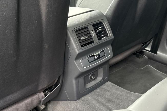 AUDI Q5 Photo 24