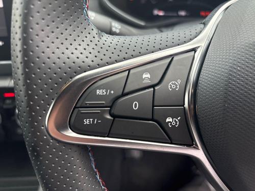 Renault CLIO Photo autoimg-16f2e6a6d9a0d947743e9959de067e9e04514ef1.jpg