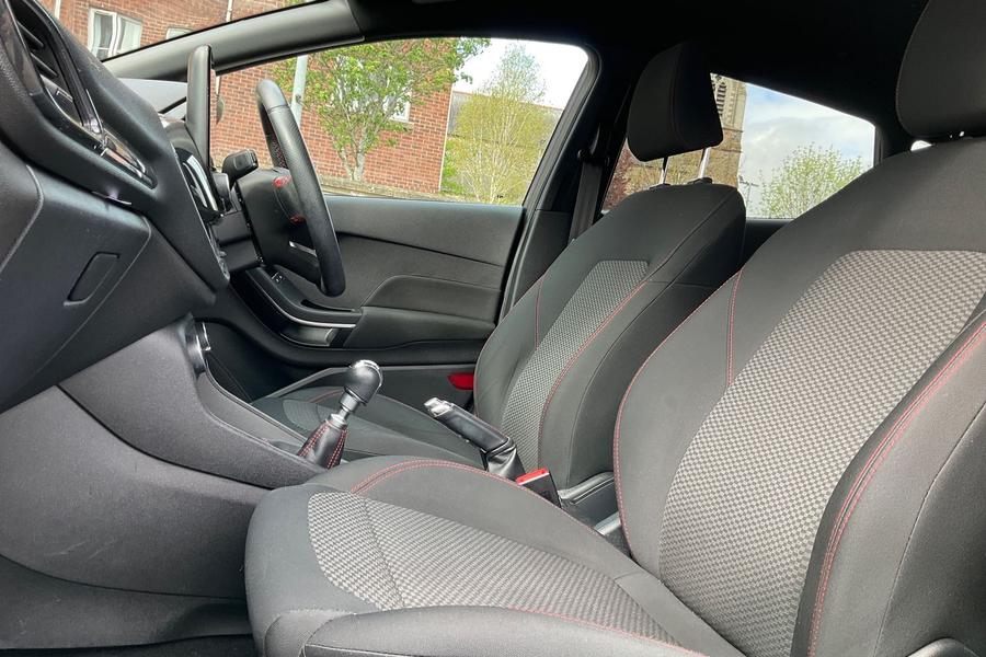 Ford FIESTA Photo autoimg-16f4e2c04721538f79de9710caca51ee1f4913b5.jpg