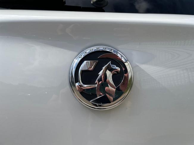 VAUXHALL Corsa Photo 40