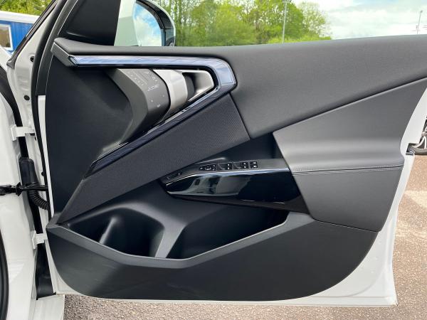 BMW X3 Photo autoimg-16f78ecb607f2bfff3de24510223b0be59b3949c.jpg