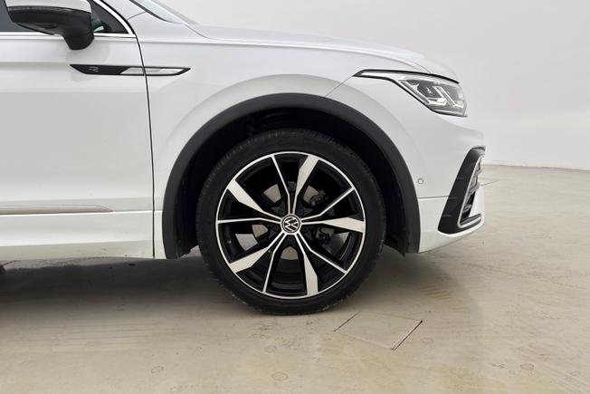 VOLKSWAGEN Tiguan Photo 5
