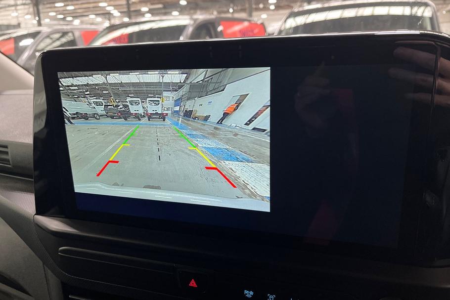 Used Ford TRANSIT CUSTOM WO25ULE 37