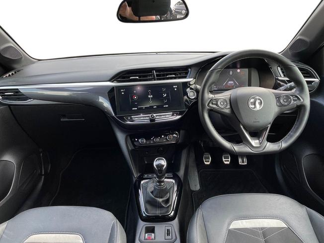 VAUXHALL Corsa Photo 10