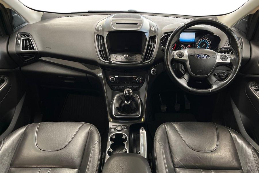 Ford KUGA Photo autoimg-17014dcad4b2e50423ba3e1690a7ea236be9746d.jpg