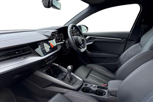 AUDI A3 Photo 2