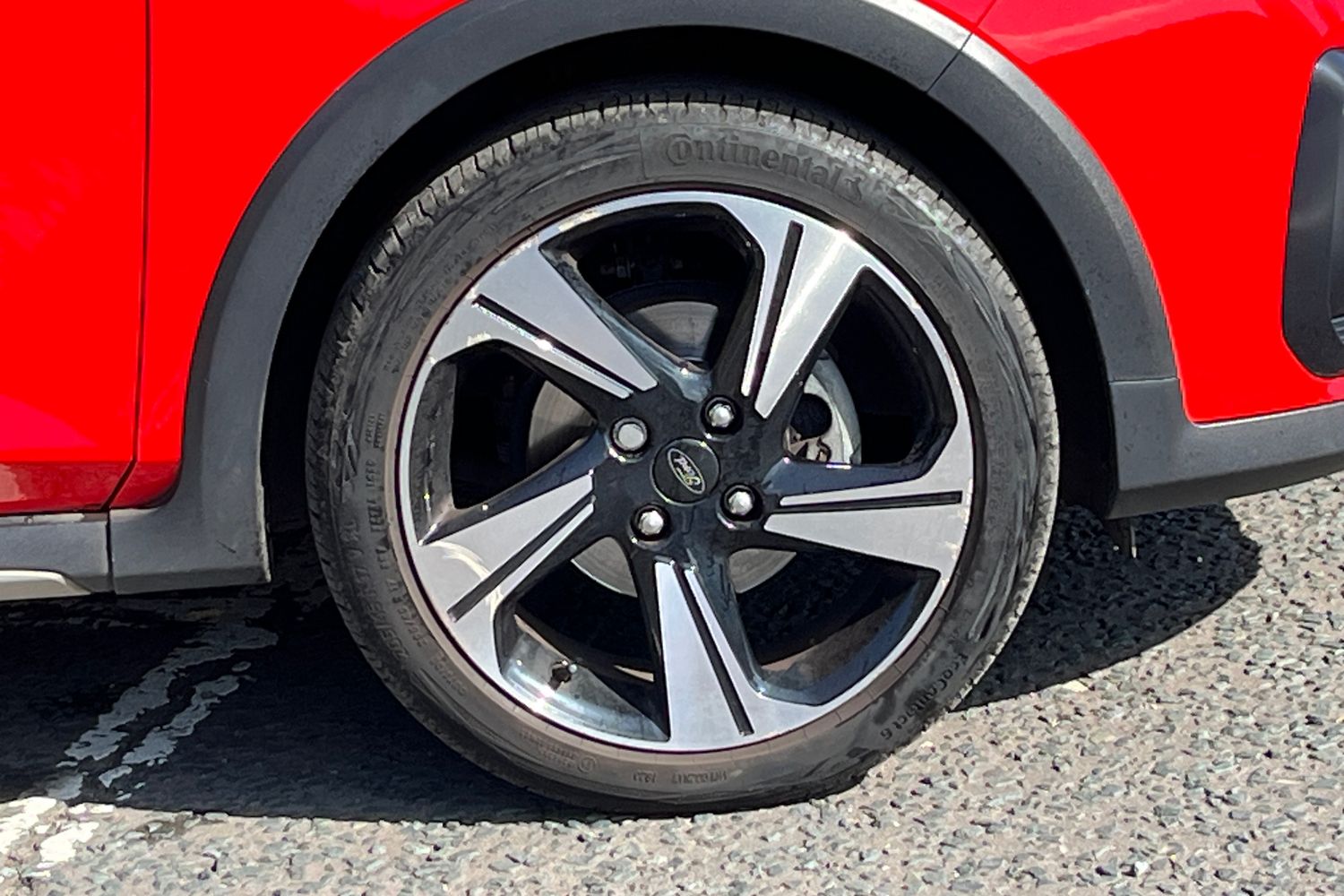 Ford Fiesta Photo 7