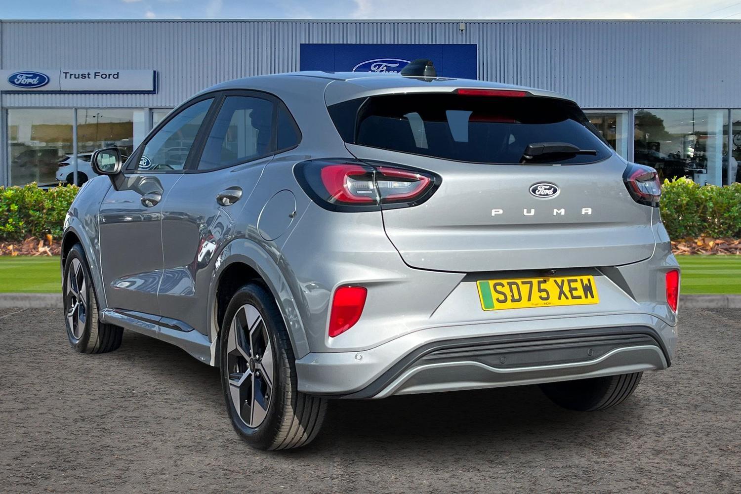 Ford Puma Gen-E Photo 1