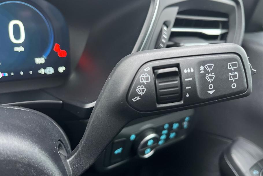 Used Ford KUGA AO25KVC 15