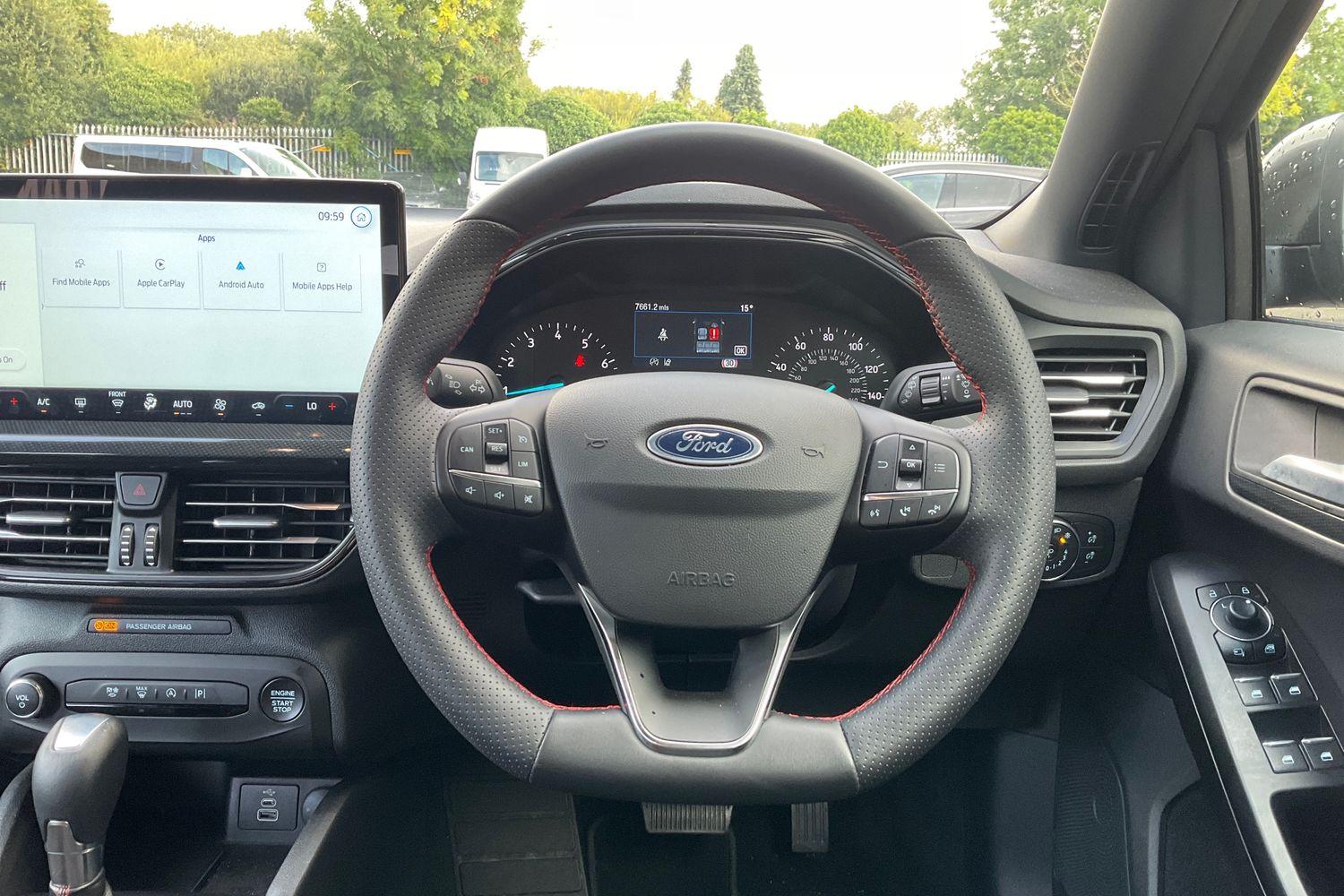 Ford Focus Photo 11