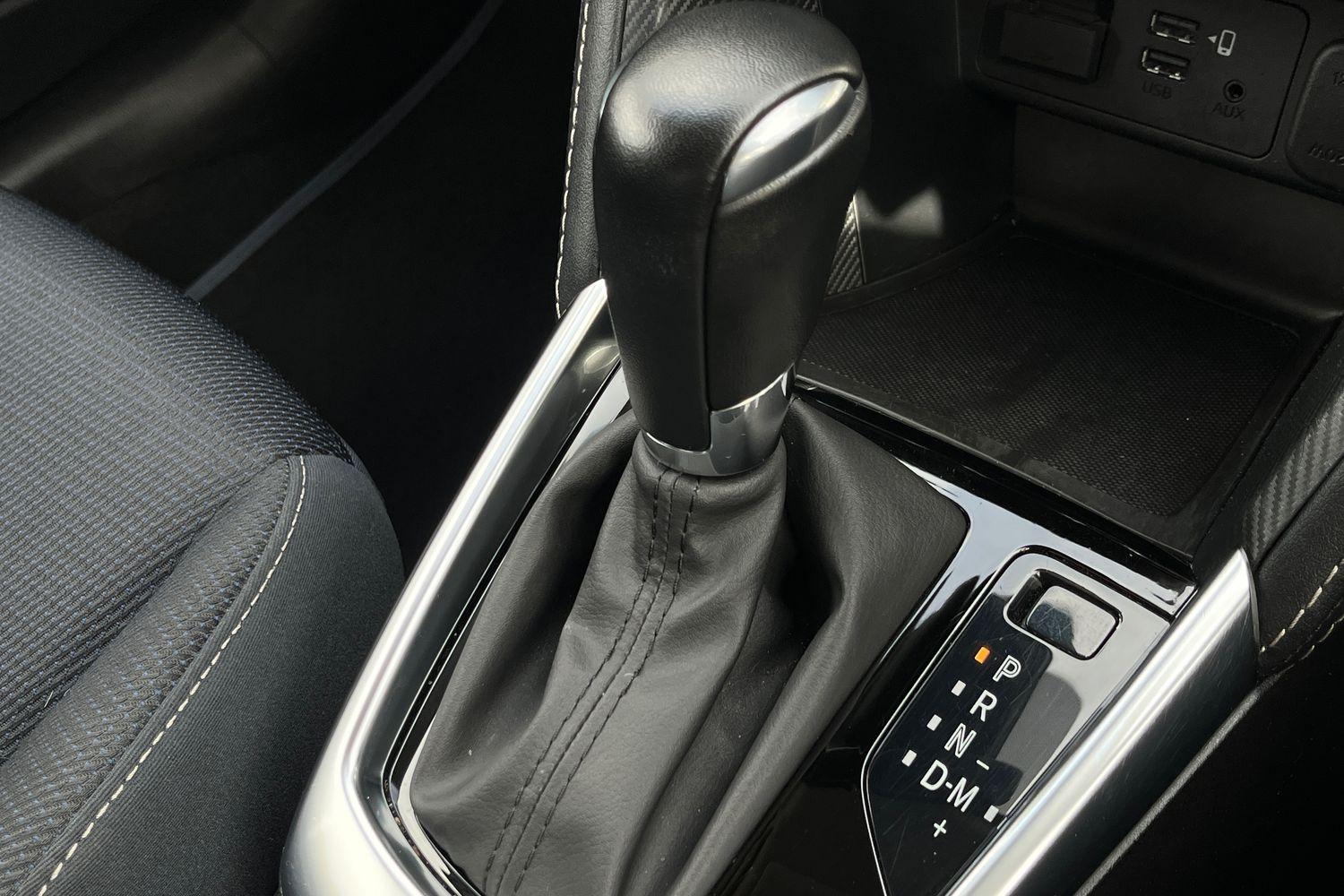 Mazda Mazda2 Photo 34