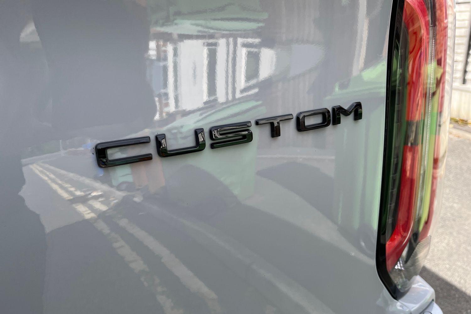 Ford TRANSIT CUSTOM Photo 19