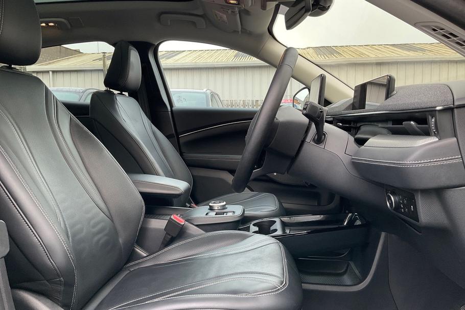 Used Ford MUSTANG MACH-E YF73OFY 17