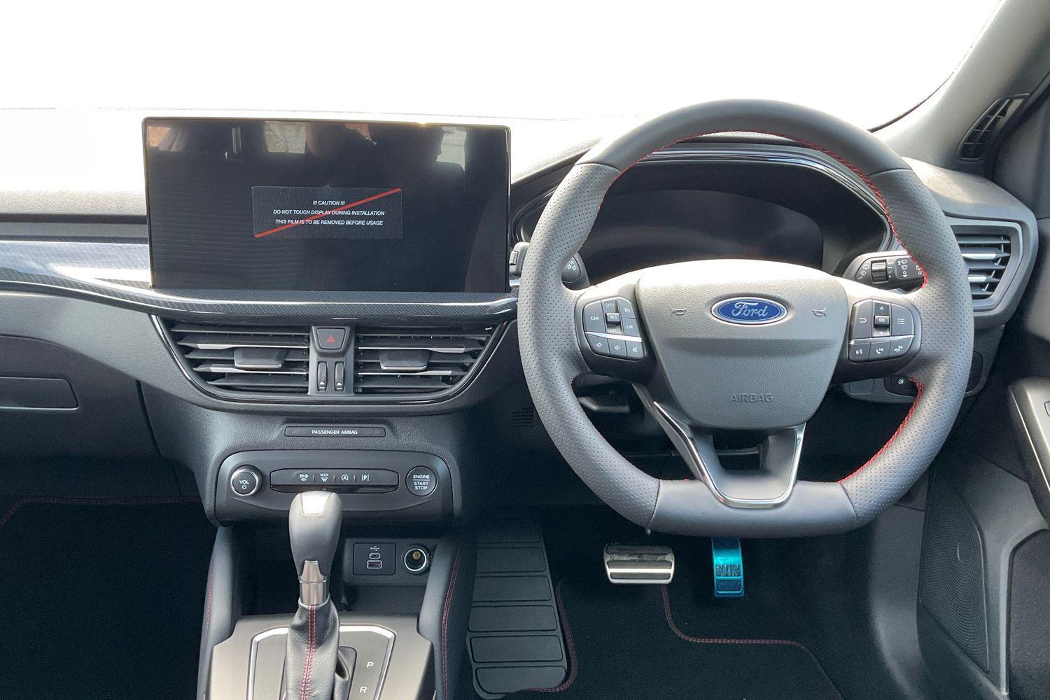 Ford FOCUS Photo 10