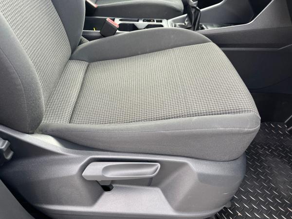 Volkswagen Caddy Photo autoimg-171049ccc8007a3138f7c5c89c78811fa9d41998.jpg