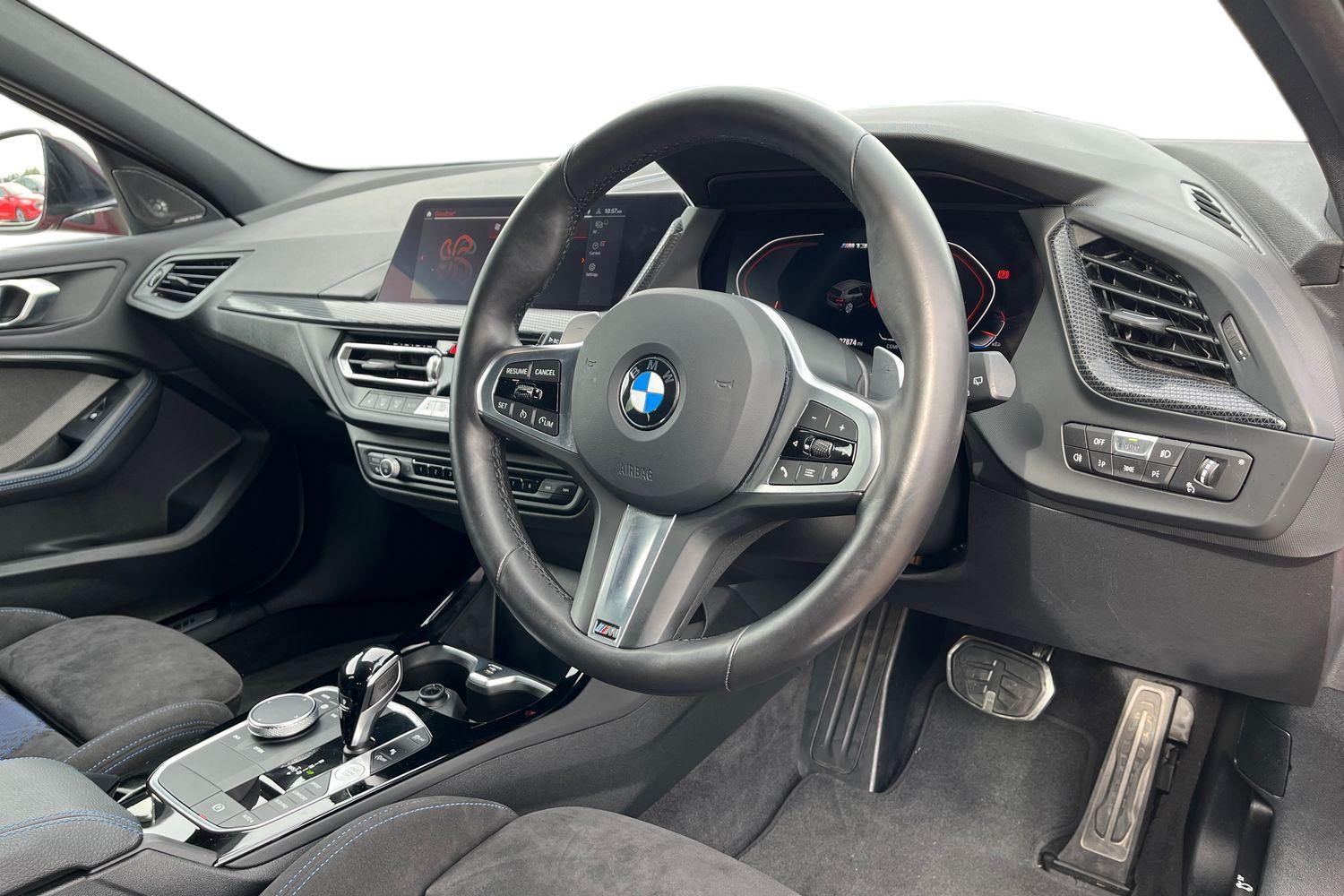 BMW 1 Series Photo 8