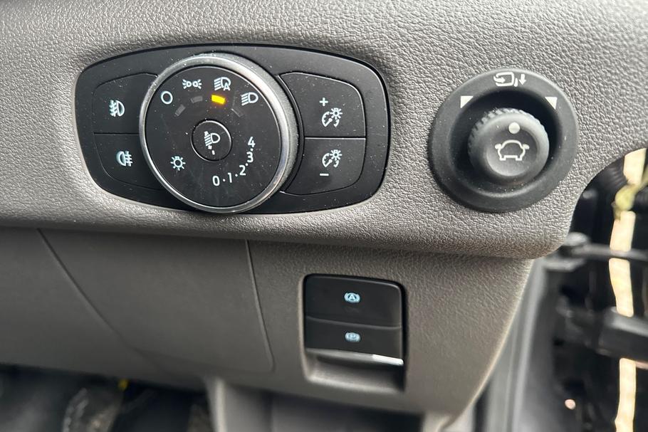 Used Ford TRANSIT 17