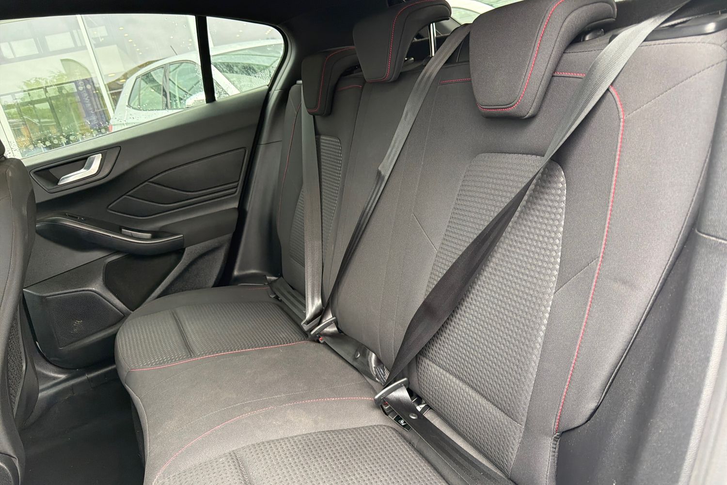 Ford Focus Photo 19