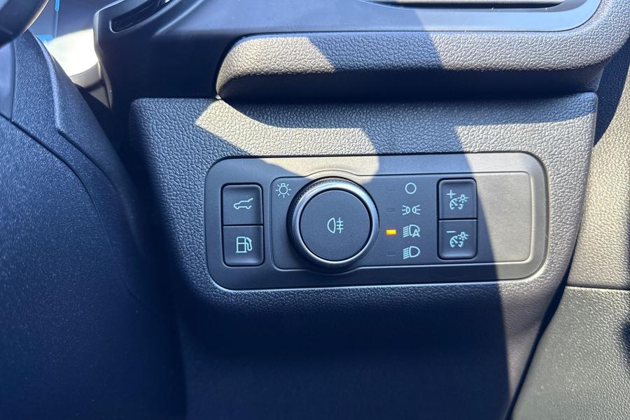 Ford KUGA Photo autoimg-17145f161f24b0f466600ab7a5b5e4fe1c8fb35c.jpg