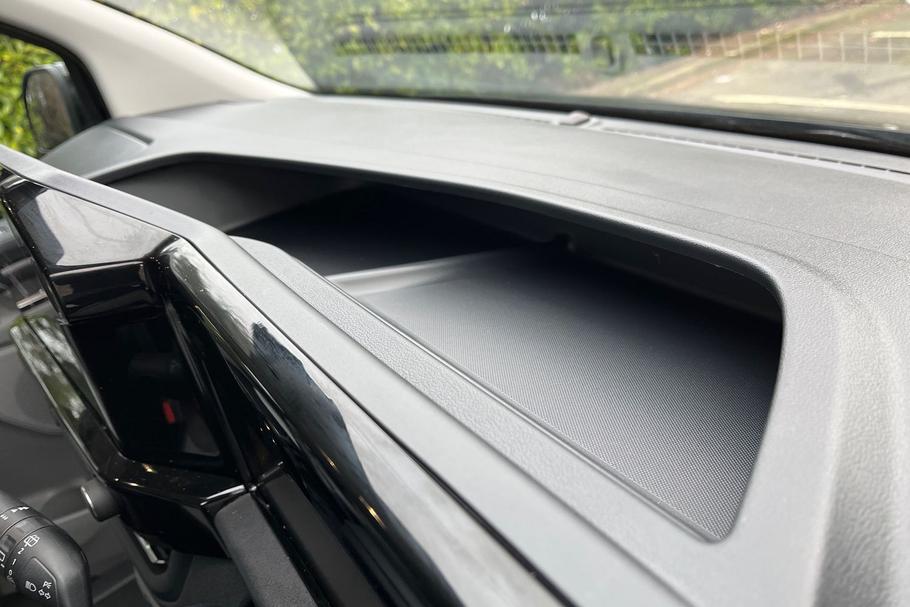 Used Ford E-TOURNEO CUSTOM 25