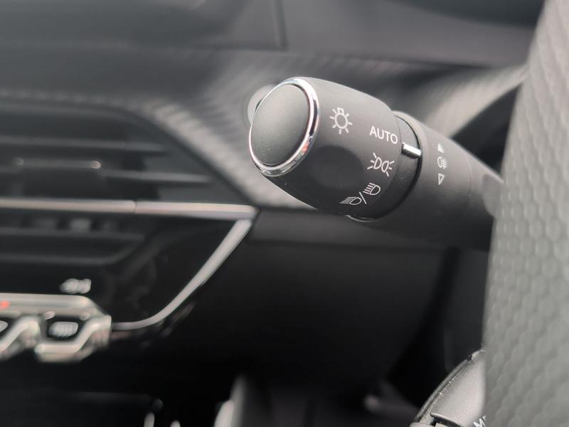 Used Peugeot E-208 SC24HNL 22