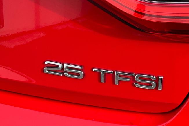 Audi A1 Photo 36