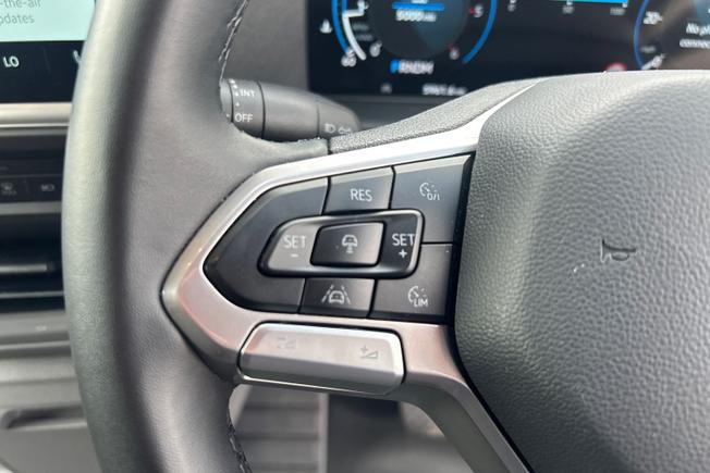 VOLKSWAGEN Transporter Photo 16