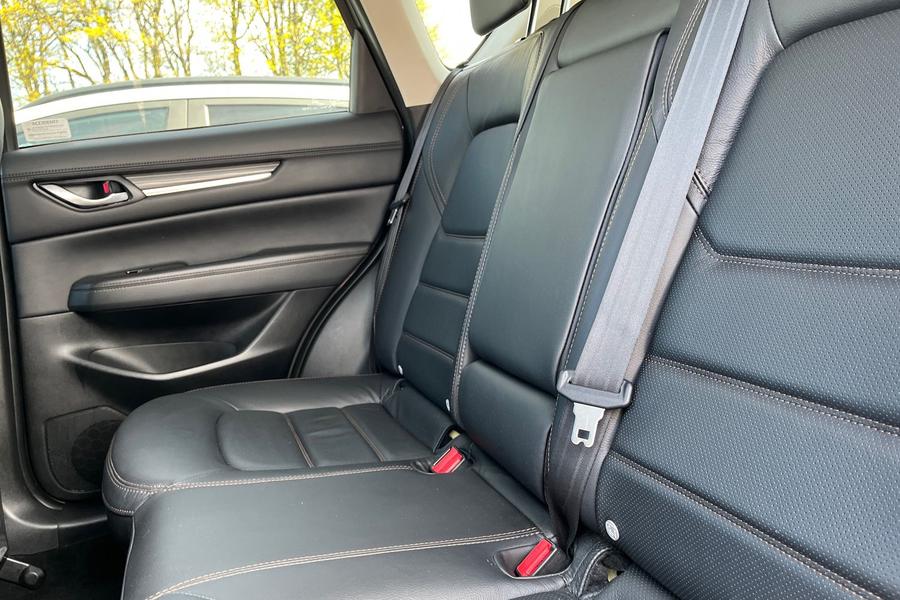 Mazda CX-5 Photo autoimg-171b9c7b4eb7eb8fb072c88b693872166b132db3.jpg