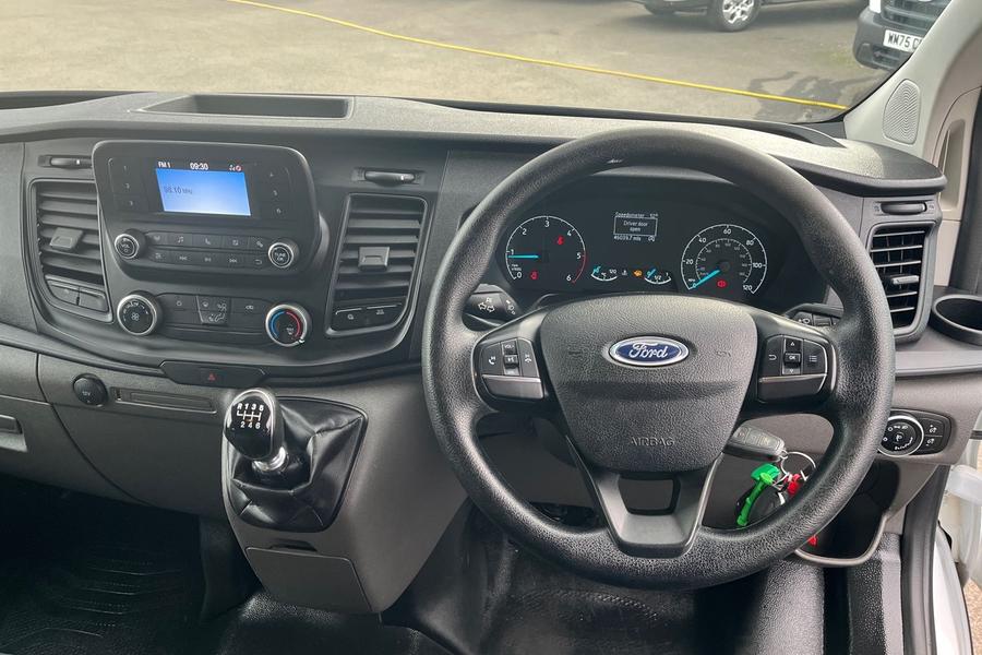 Ford Transit Custom Photo autoimg-171f3ddcf1282284f45ea27edc425f3d5d24adca.jpg