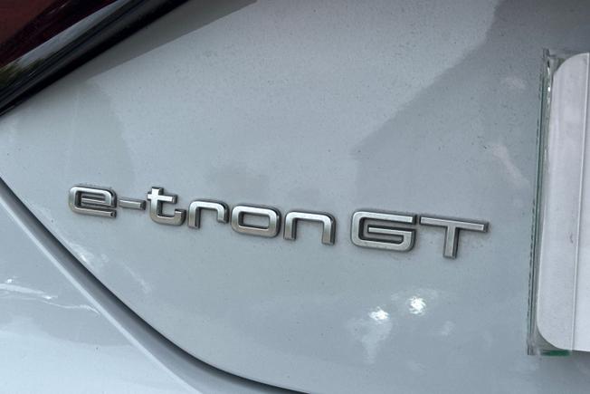 AUDI E-Tron Gt Photo 28