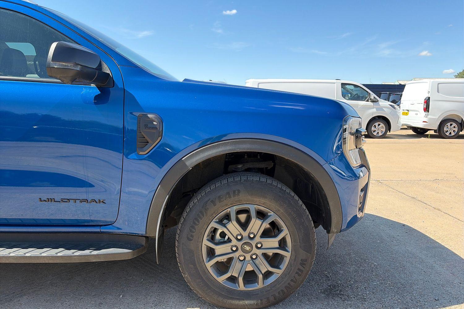 Ford RANGER Photo 25